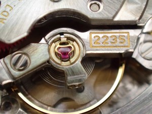 Cal.2235のレディースモデルです